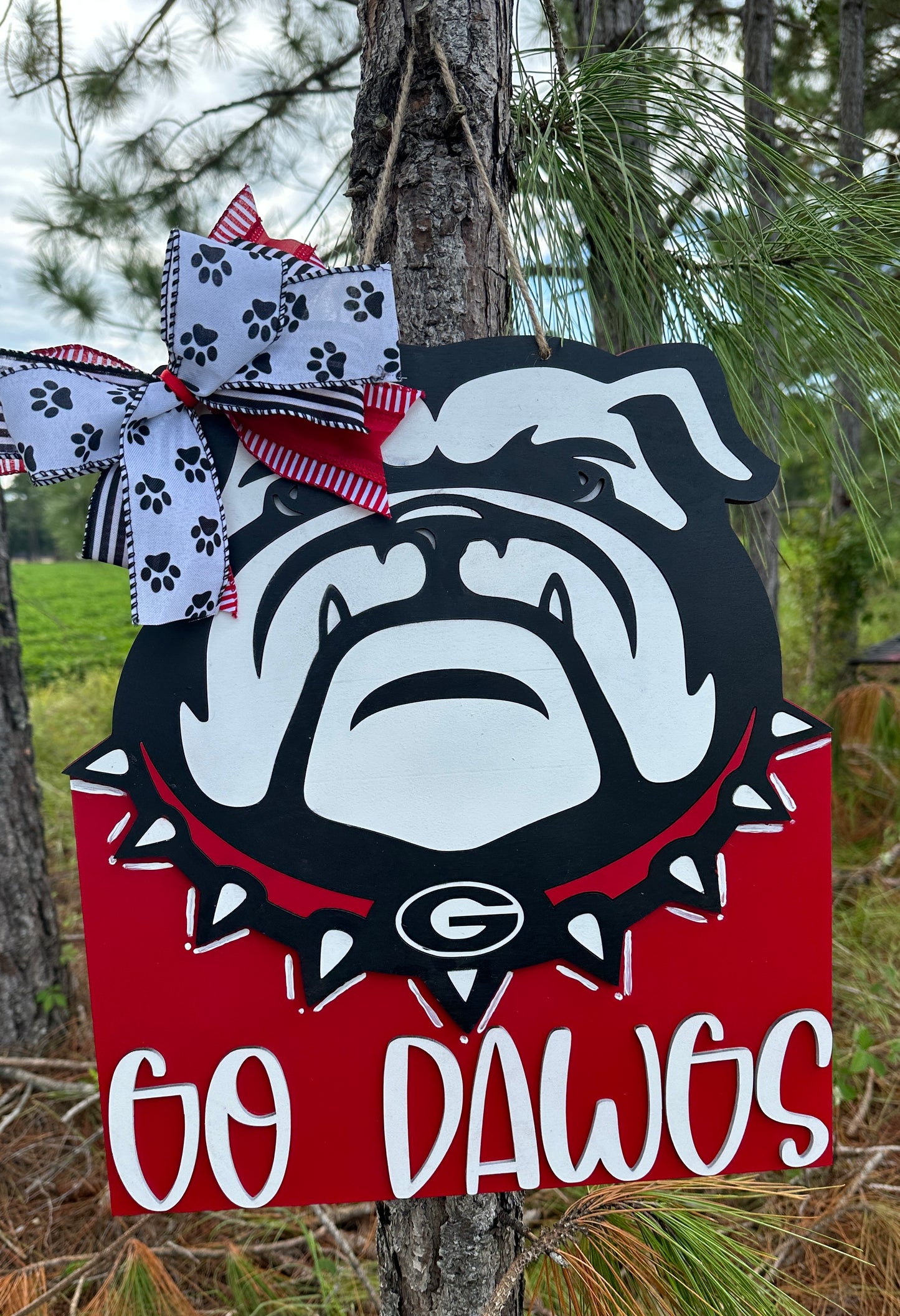 Dawg Door Hanger