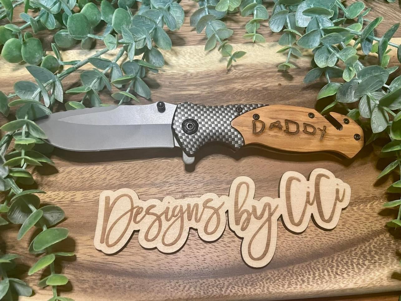 Engraved Pocket Knives